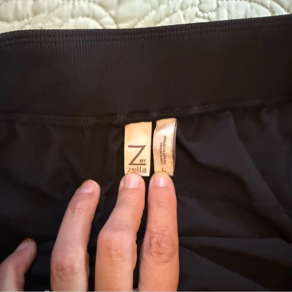 Z by Zella Black Athletic Women's Shorts Size L - Picture 4 of 7